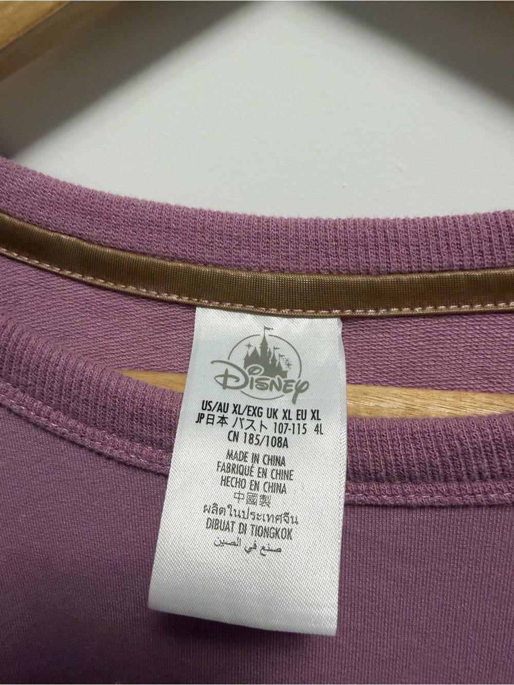 Walt Disney Land 50th Anniversary Holographic Pink Sweatshirt Size XL - Picture 3 of 9